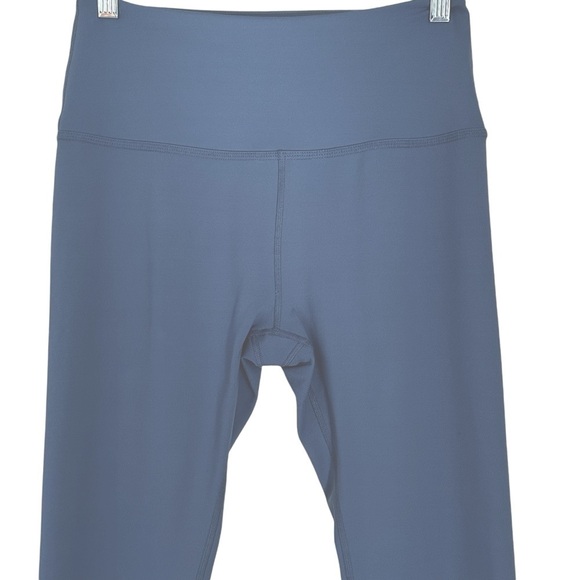 BEYOND YOGA HIGH WAISTED CAUGHT IN THE MIDI 7/8th SKY BLUE LEGGINGS - Picture 7 of 12
